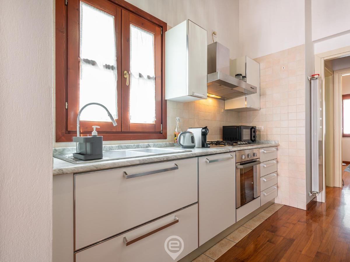 La Terrazza Della Marina Apartment